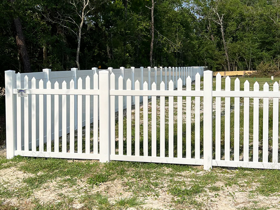 Decorative Fence Example in Fleming Island Florida